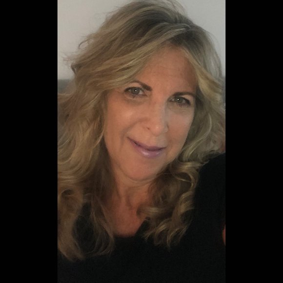 Meet your Posher, Sherri - Picture 1 of 2